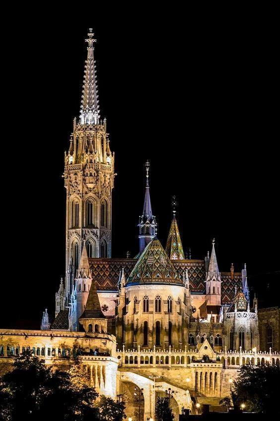 Diana'S Charming Studio At The Buda Castle Budapest Bagian luar foto